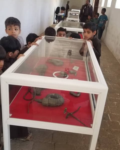 زيارة طلابية للمتحف الوطني والموروث الشعبي لتعزيز الهوية الثقافية - صورة إضافية 1